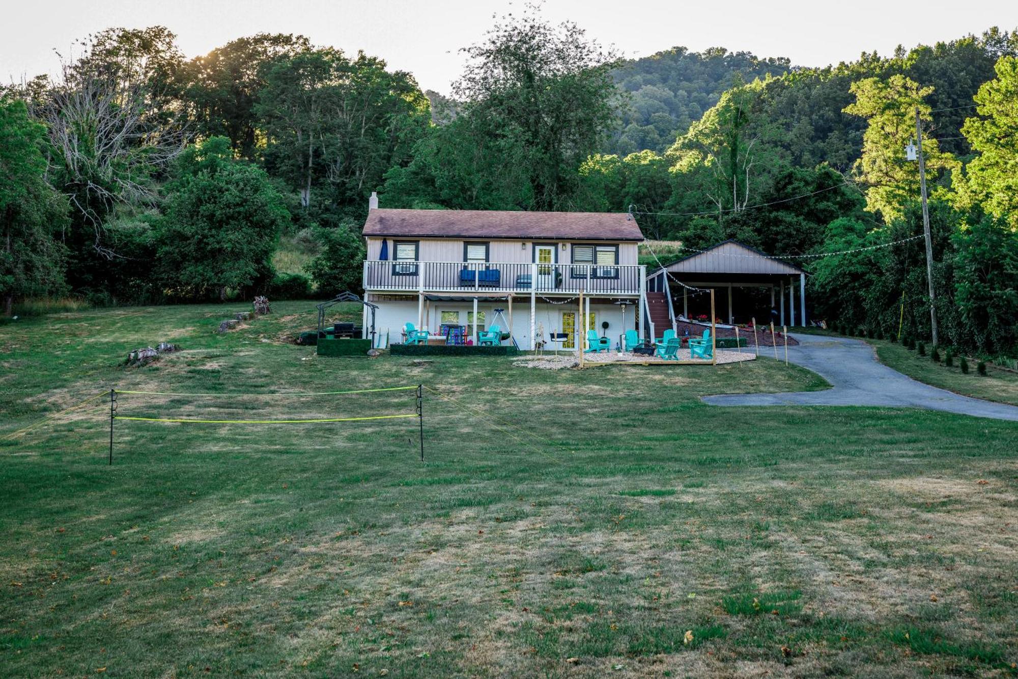 Carloover Vista: Mountain Escape 温泉城 外观 照片