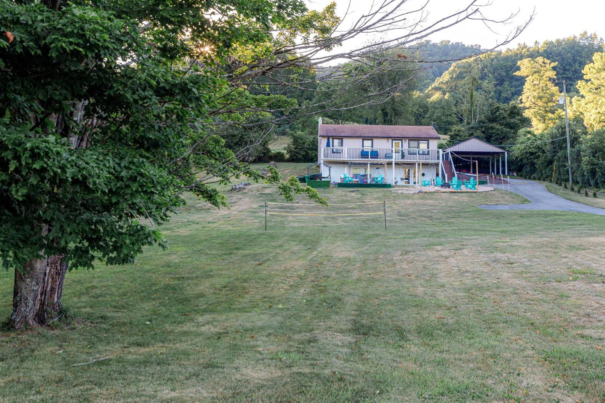 Carloover Vista: Mountain Escape 温泉城 外观 照片